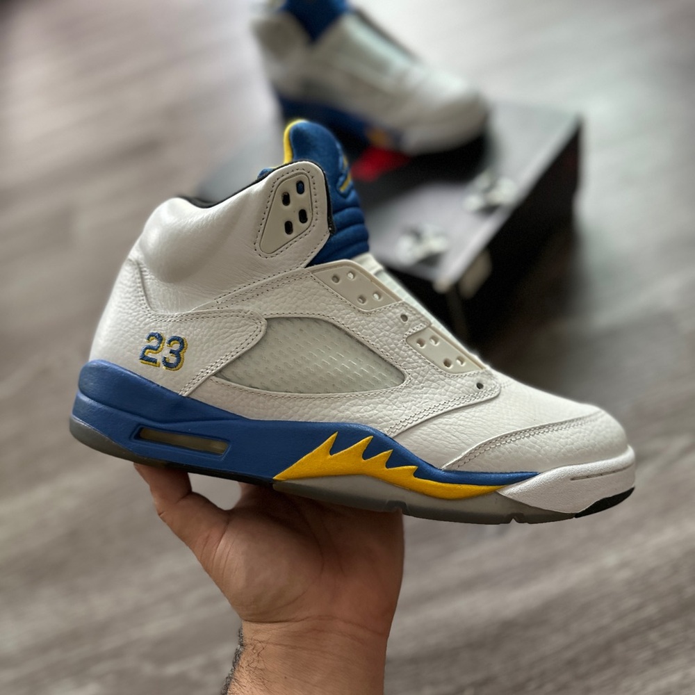 Air Jordan 5 Laney size 10